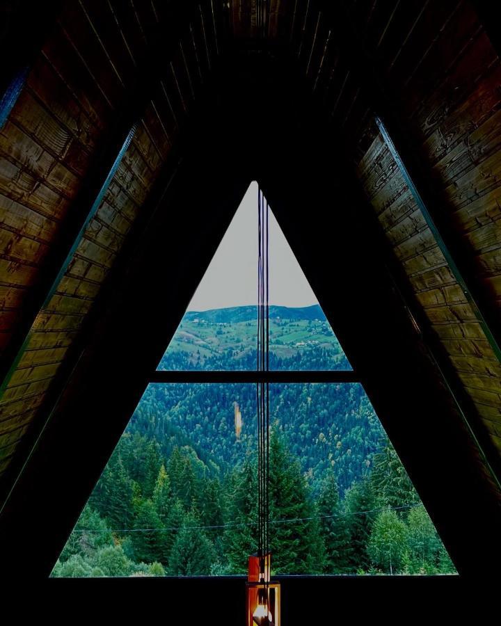 Nordik Cabin - Aframe With 2 Bedrooms Mărişel Exteriér fotografie